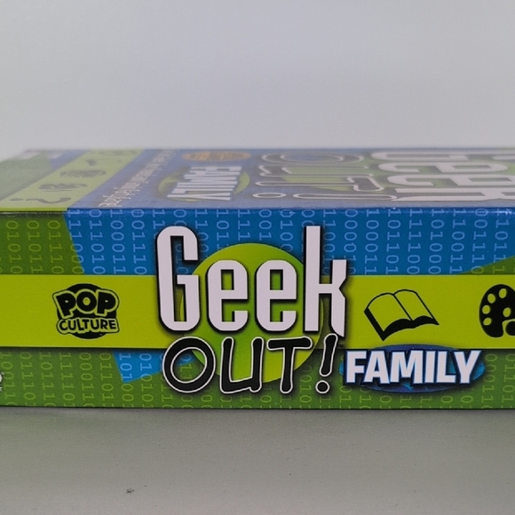 Geek Out Family Game - Picture 2 of 10